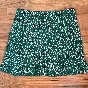 Green printed mini skirt